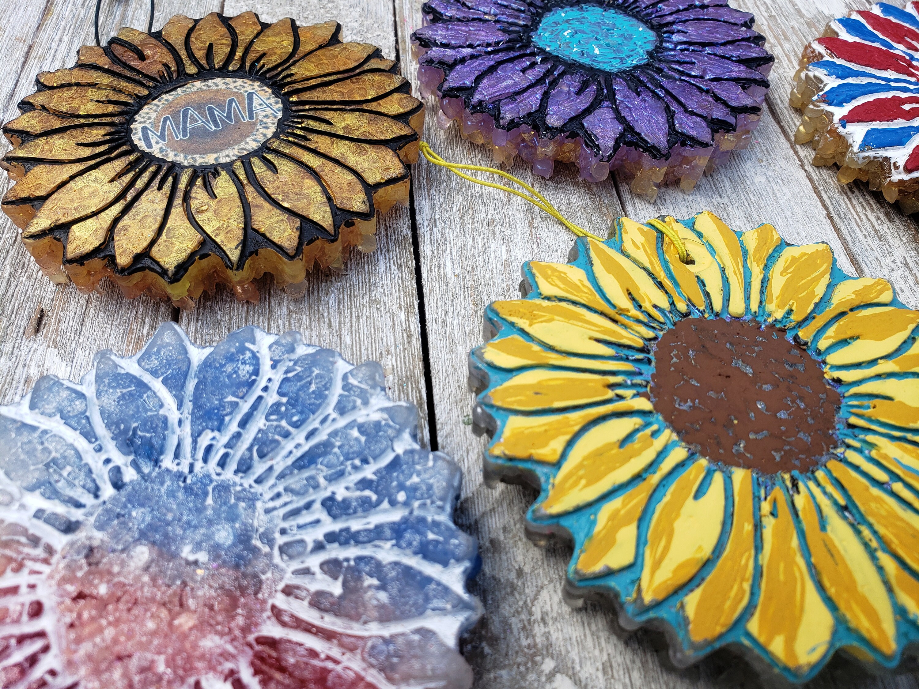 Sunflower Car Freshie, Handmade Hanging Air Freshener, Long-Lasting Scented Car Candle, Glitter Sunflower Car Decor