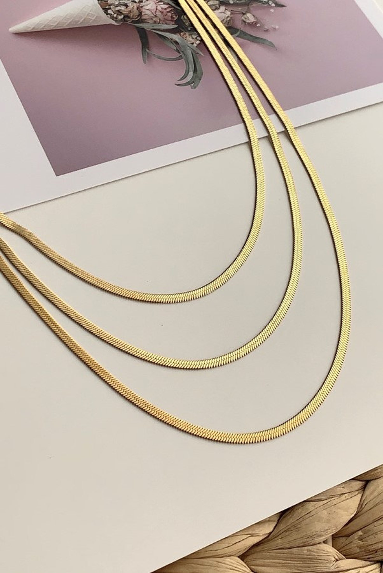 Stainless steel herringbone necklace Outlet