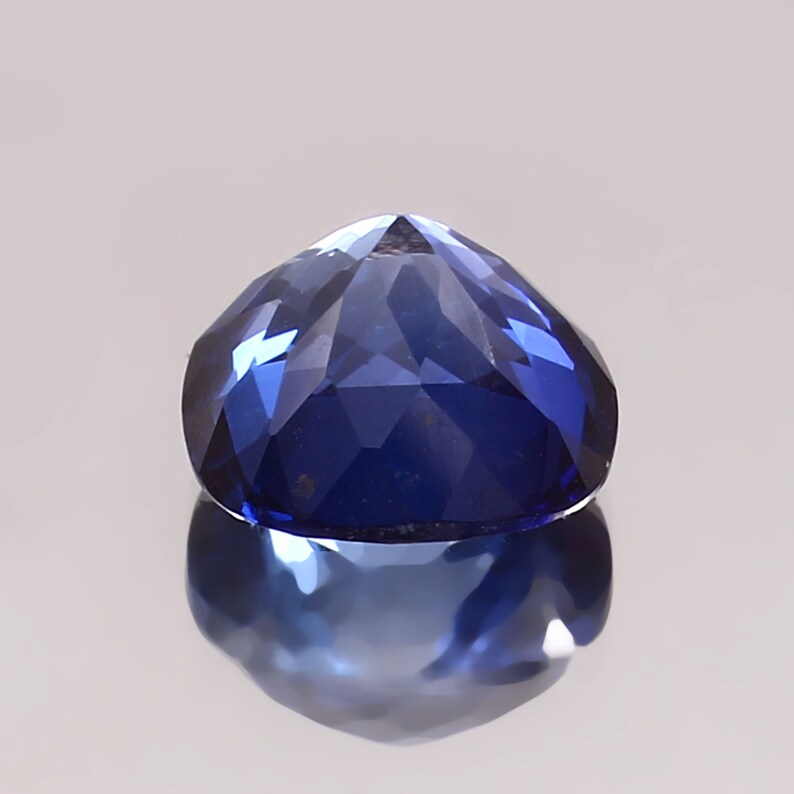 AAA Ceylon koningsblauwe saffier: 10 x 10 mm kussengeslepen edelsteen afbeelding 3