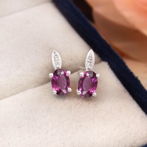 Wonderful Ceylon Color Shifting Purple Sapphire Oval Cut Gemstone Dangle stud, Handmade Silver, 925 Sterling Silver Dangle Earrings, 6x4 MM