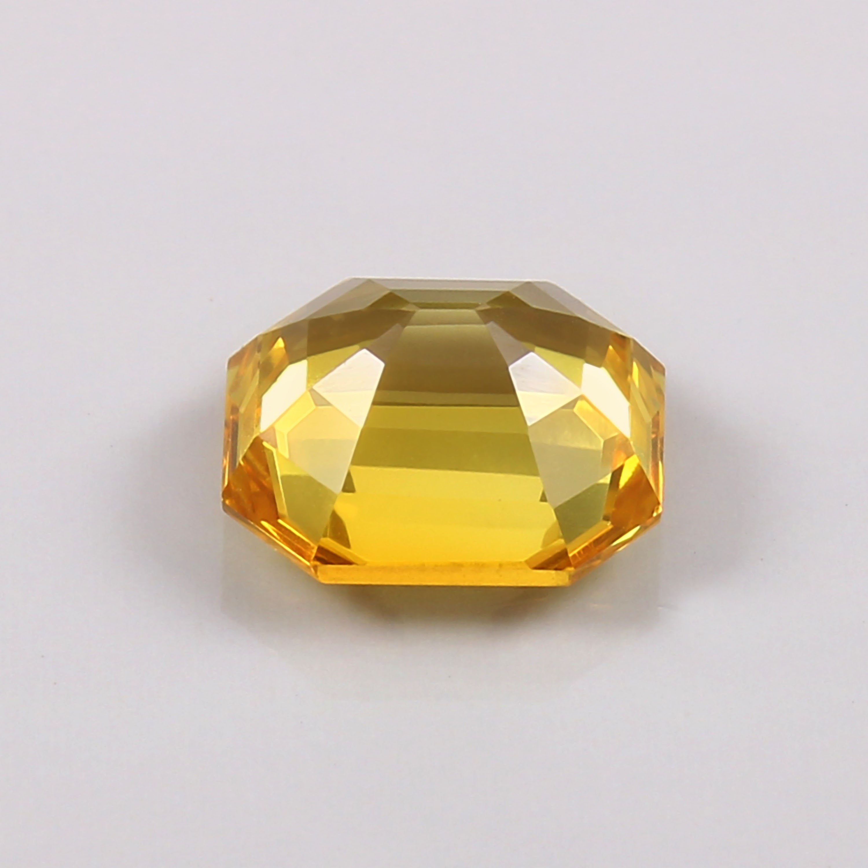 Saphir Jaune De Ceylan Naturel Taille Poire 9x7 Mm - Pierre Précieuse AAA - Traitement Thermique