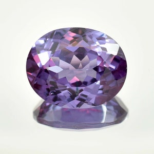 AAA Flawless Color Changing Alexandrite Loose Oval Cut Gemstone, Lupa Clean Stone Glamorous Fashion Jewelry & Ring Making Product 11 x 9 MM