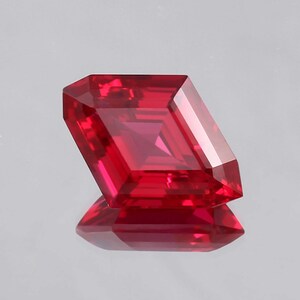 AAA Flawless Mozambique Blood Red Ruby Loose Fancy Kite Gemstone Cut Beautiful Luster Quality Fashion Jewelry& Ring Making Product 22x15.5MM