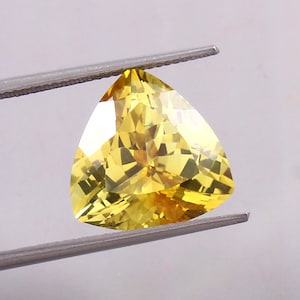 AAA Flawless Ceylon Yellow Sapphire Trillion Cut Loose Gemstone Quality Loupe Clean,Sapphire Fashion Jewelry And Ring Making Product 14x14MM