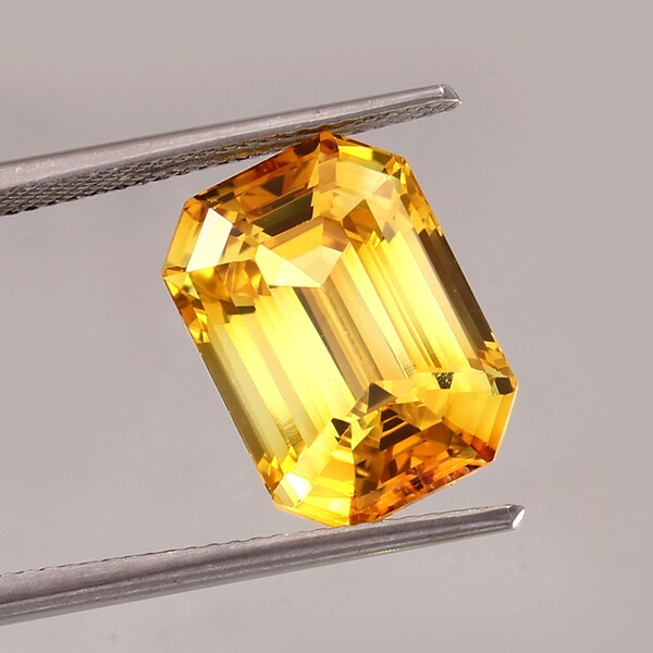 AAA Grade Yellow Ceylon Sapphire Radiant Loose Cut Gemstone / Beautiful Luster Quality, Fashion Jewelry & Ring Making Product 14x12x8 MM