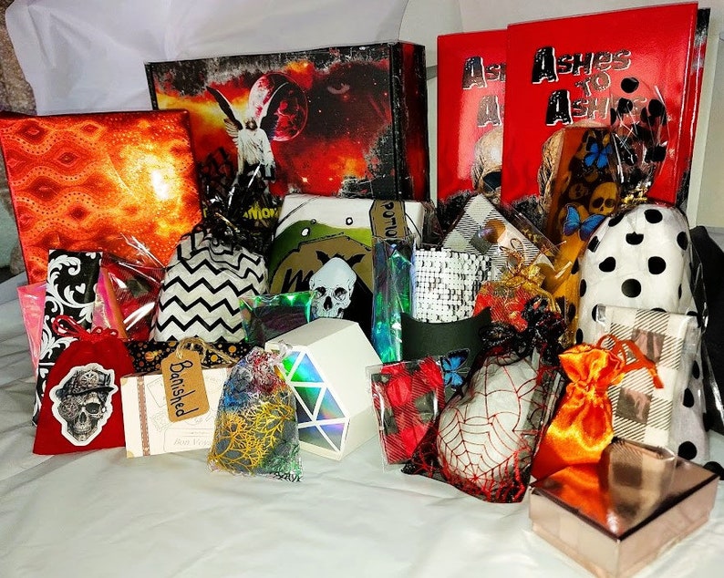 YA Autographed Book Advent Box, Advent for Teens & Adults, Unusual Advent, Horror Gift Advent, Spooky Advent image 2