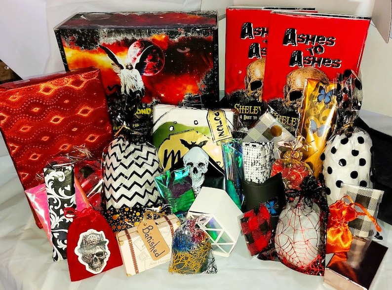 YA Autographed Book Advent Box, Advent for Teens & Adults, Unusual Advent, Horror Gift Advent, Spooky Advent image 8