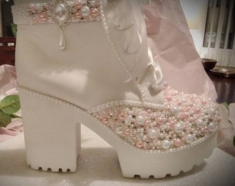 White Bridal boots,made to order