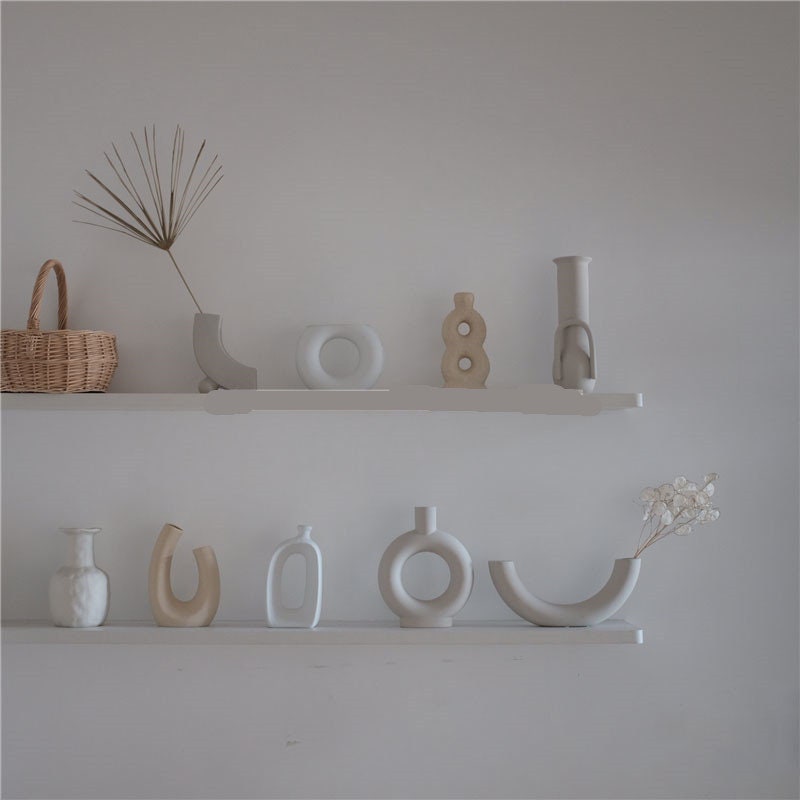 Minimal Ceramic Vases, Minimal Ceramic Vase | Unique Vase with Thin N…