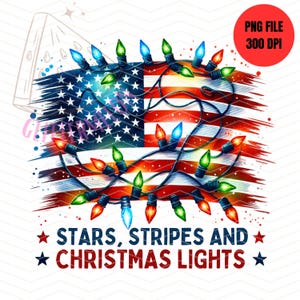 Puede incluir: Imagen digital de la bandera estadounidense con una guirnalda de luces navideñas multicolores. El texto "STARS, STRIPES AND CHRISTMAS LIGHTS" se muestra debajo. Un círculo rojo indica un archivo PNG a 300 DPI.
