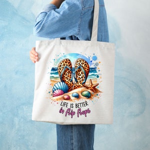 Życie jest lepsze w klapkach PNG Letnia koszula Klapki Plaża Torba T-shirt Sublimacja Projekt Cyfrowe pobieranie Życie na plaży Letnie wibracje