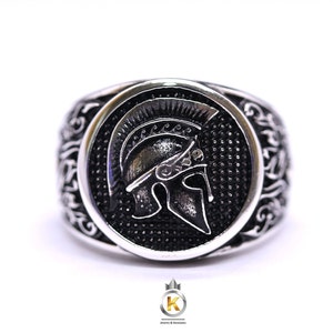 Spartan Warrior 925 Silver Ring: Knight Helmet Design