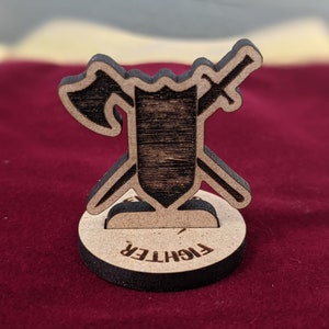 Standing Character Tokens - Miniatures - DnD Fantasy - DnD Accessories - Dungeon Master - Now INCLUDING Artificer and Blood Hunter