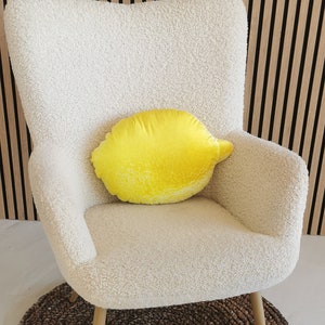 Almohada de aspecto realista de limón, vida cítrica como felpa, divertido y lindo cojín de limón de fruta rellena, regalo único para la hija de peluche