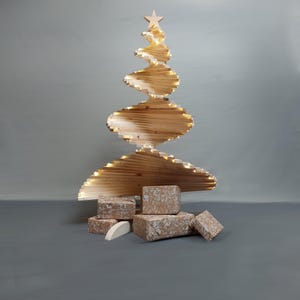 Eco-Friendly Wooden Christmas Tree, Rustic Farmhouse Holiday Décor, Sustainable Reclaimed Wood Xmas Tree, Unique Handmade Christmas Tree