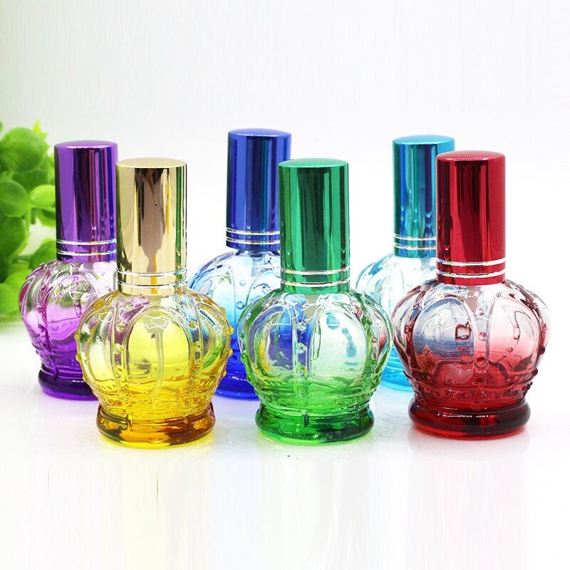 New 5ml Perfume Bottle Portable High-grade Press Hydration Small Spray  Bottle Crystal Sub-bottling Crystal Bottom Perfume