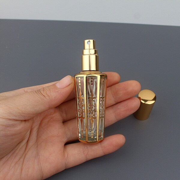 Spray Bottles 15ml Gold Sample Empty Containers Travel Portable Elegant Ultra Mist Sprayer Atomizer Glass Perfume Bottle