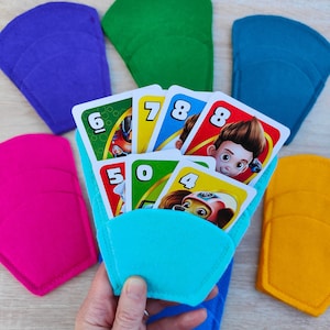 Spielkartenhalter Kinder-Spielhilfe für kleine Kinderhände beim Kartenspielen / Kartenspiel / Kleines Geschenk Weihnachten Geburtstag
