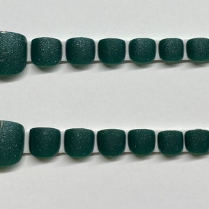 Shimmery Dark Green Press On Toe Nail Kit