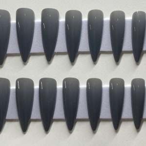 Grey XLong Stiletto Press On Nail Kit