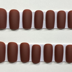 Matte Brown Medium Square Press On Nail Kit