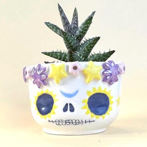 Handmade Ceramic Sugar Skull Succulent Planter – Whimsical Day of the Dead Pot with Floral Details