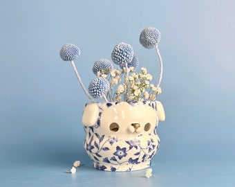 Handmade charming ceramic bud vase, white and blue ceramics, cute ceramics, ceramic floral vase, animal flower vase, gift for her.