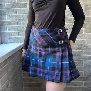 Tartan mini pleated schoolgirl skirt scottish kilt plaid wool wrap skirt with buckles Y2K grunge punk style