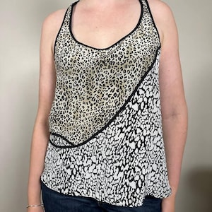 Reiss silk leopard tank top animal print shirt sleeveless blouse with black trim y2k US 6 UK 10