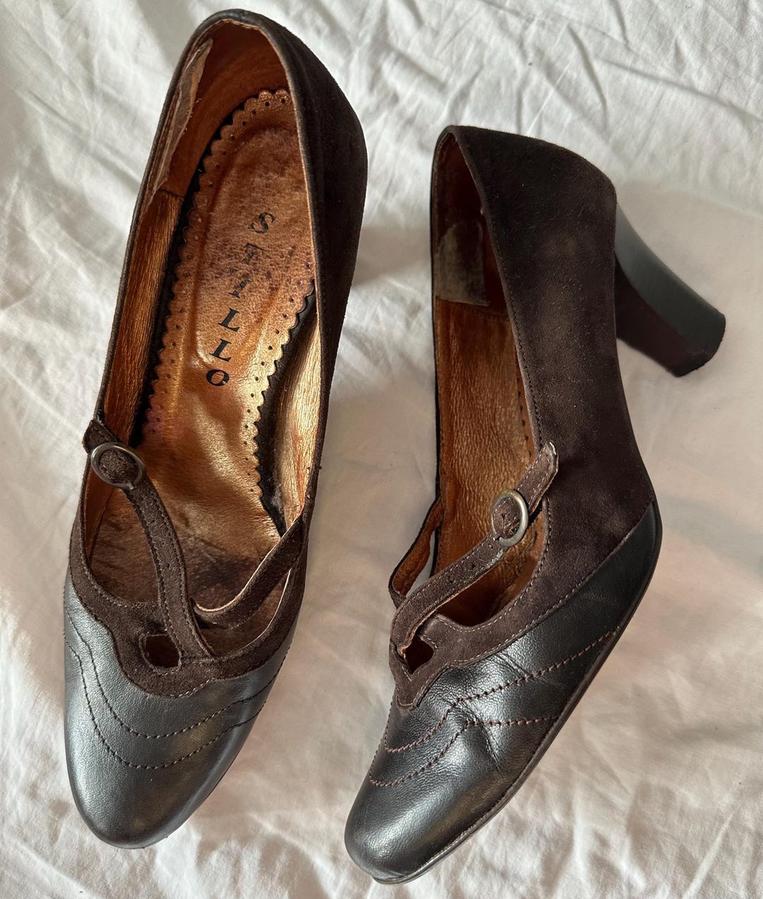 Women Autumn Vintage Soft Leather Mid Heel Shoes main image 1