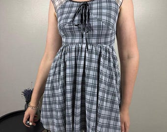 90s tee shirt dress TARTAN BABYDOLL DRESS – ciaociaovacation main image 0