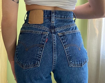 512 womens levis