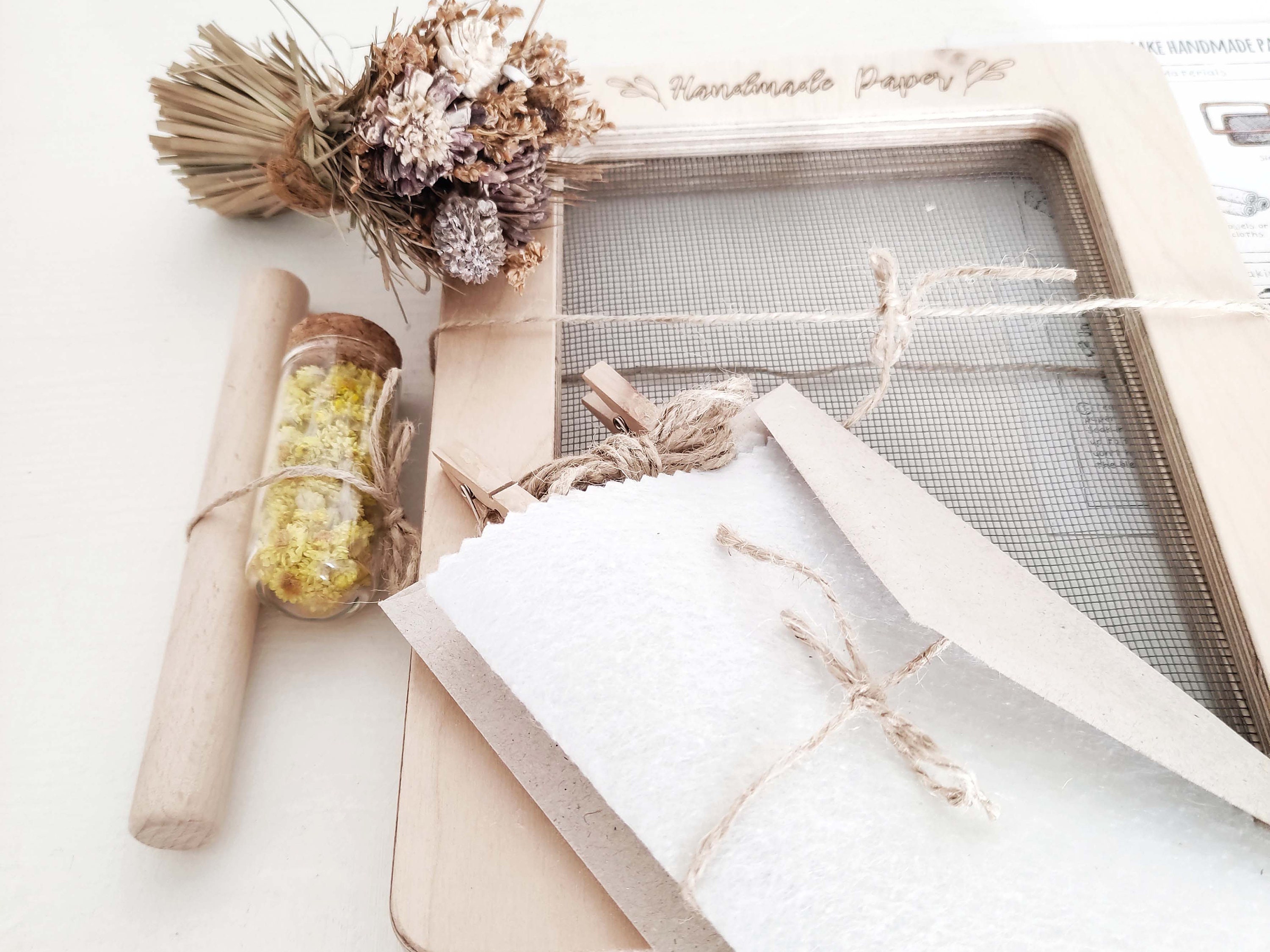 nunki-handmade-paper-diy-kit-hand-made-paper-eco-crafting-etsy