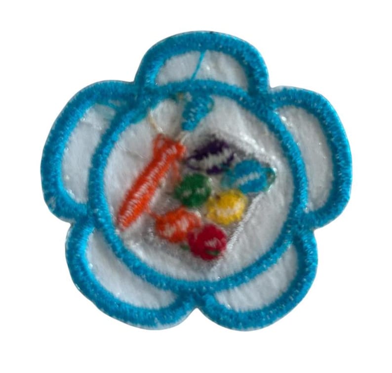Girl Scout Daisy Painting Iron On Unofficial Patch Multi-Level Troops Badge Vest Sash Uniform Tunic image 2