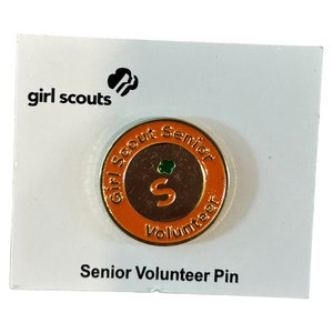 Retired Girl Scout Volunteer Pins Daisy Brownie Junior Cadette Senior Ambassador Green Volunteer Senior Pin