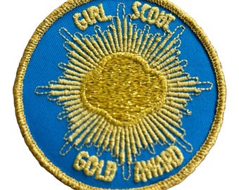 Retired NOS Girl Scout Gold Award Patch Blue and Gold Metallic Pre-2011 3 Inch Circle Sew On