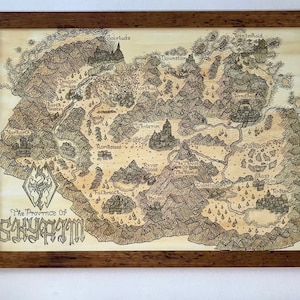 Carte Skyrim de taille A1 et A2 avec une représentation détaillée de la ville et vieillie pour un aspect authentique. Cadeau parfait pour les fans de la série Elder Scrolls