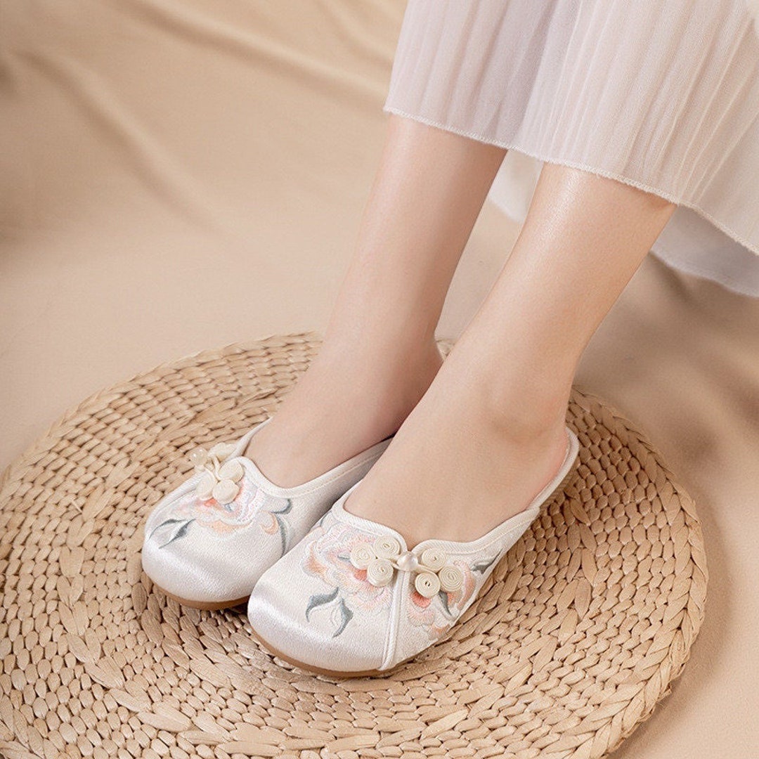 White Embroidered Mules Handmade Chinese Embroider Shoes - Etsy
