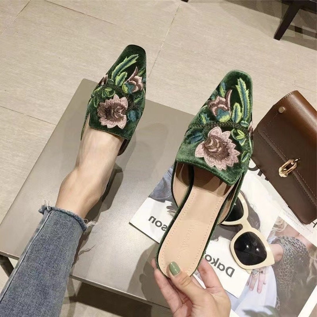 Emerald Green Embroidered Mules Shoes Vintage Pointed Toe - Etsy