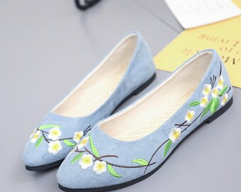 RAINED-Women Cloth Shoes Embroidered Chinese Style Loafers Shoes Flower Embroidery Ballet Round Toe Flats Shoes
