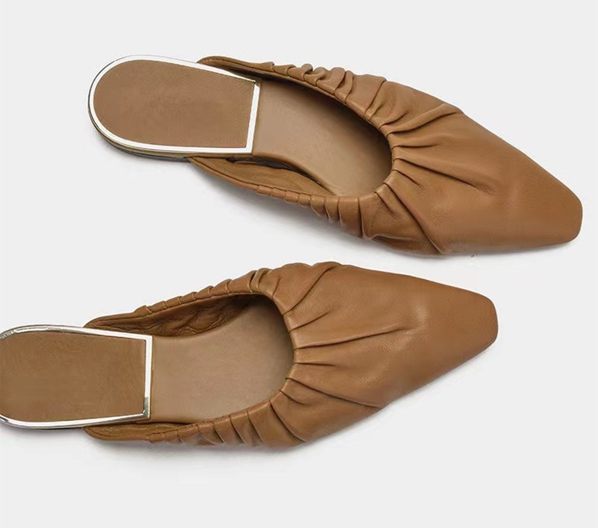carolyn mule flats