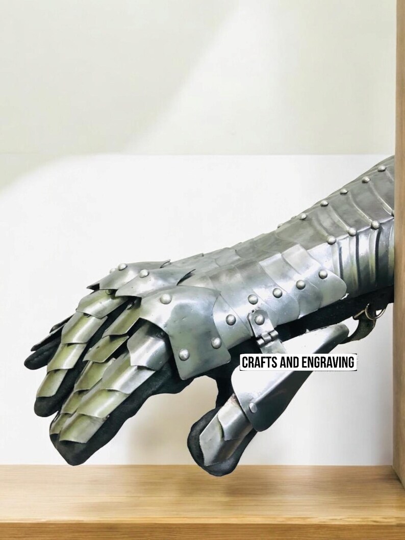 Handcrafted Steel Gauntlets: Medieval LARP Cosplay Armor Gloves - Etsy