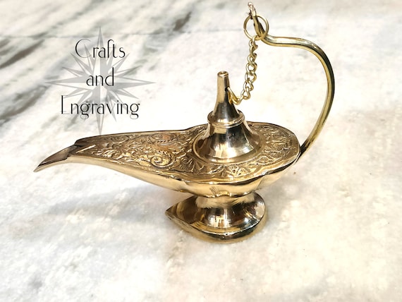 Brass Handmade Engraved ALADDIN LAMP Replica, Magic Lamp, Genie Magic, Home  Decor, Collectible, Cosplay, Movie, Gift Item 