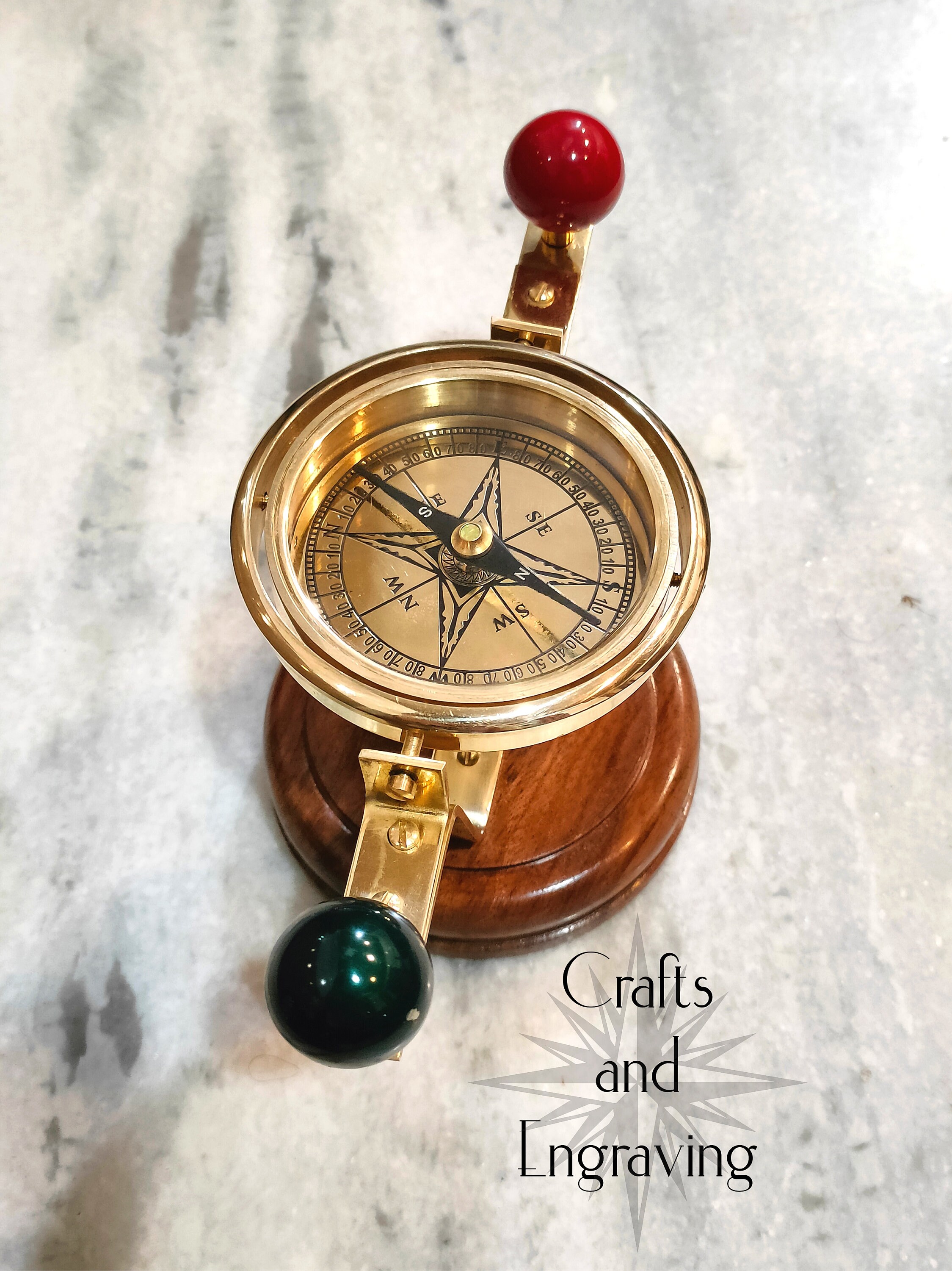 Floatable Compass 7.5