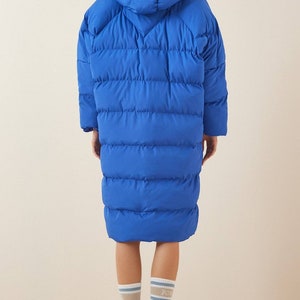 Oversize long blue puffer coat, very long padded puffer jacket, image 4