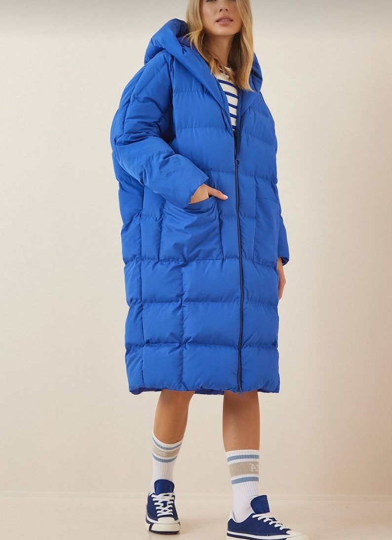 Oversize long blue puffer coat, very long padded puffer jacket, image 2