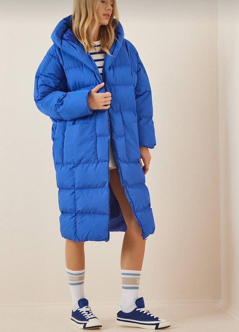 Oversize long blue puffer coat, very long padded puffer jacket, image 3