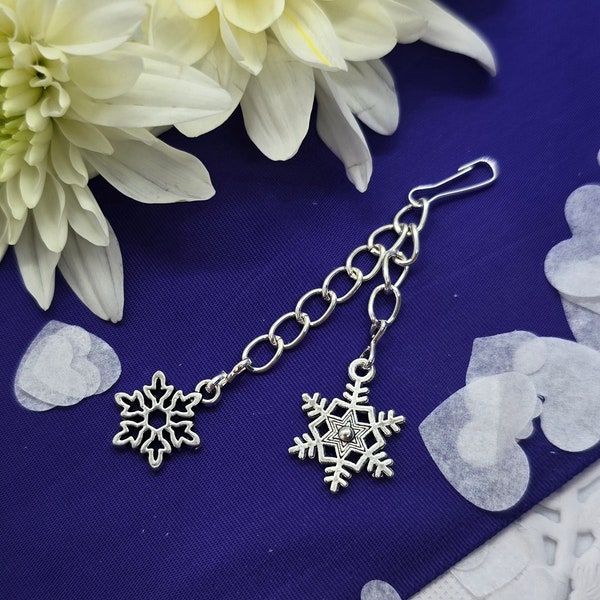 Yuletide Winter Charm for Handfasting Cords - Pagan Wedding Souvenir/Keepsakes or Phone Charms - Cord Accent/Accessory - Snow/Snowflakes