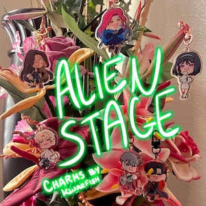 Alien Stage Epoxy Charms