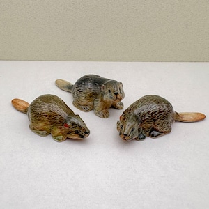 Hand-Painted Ceramic Beaver Figurines: Woodland Home Decor, Set of 3